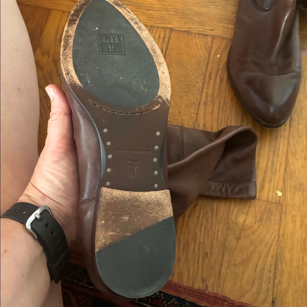 Frye Rich Brown Leather Ankle Booties - Picture 3 of 5